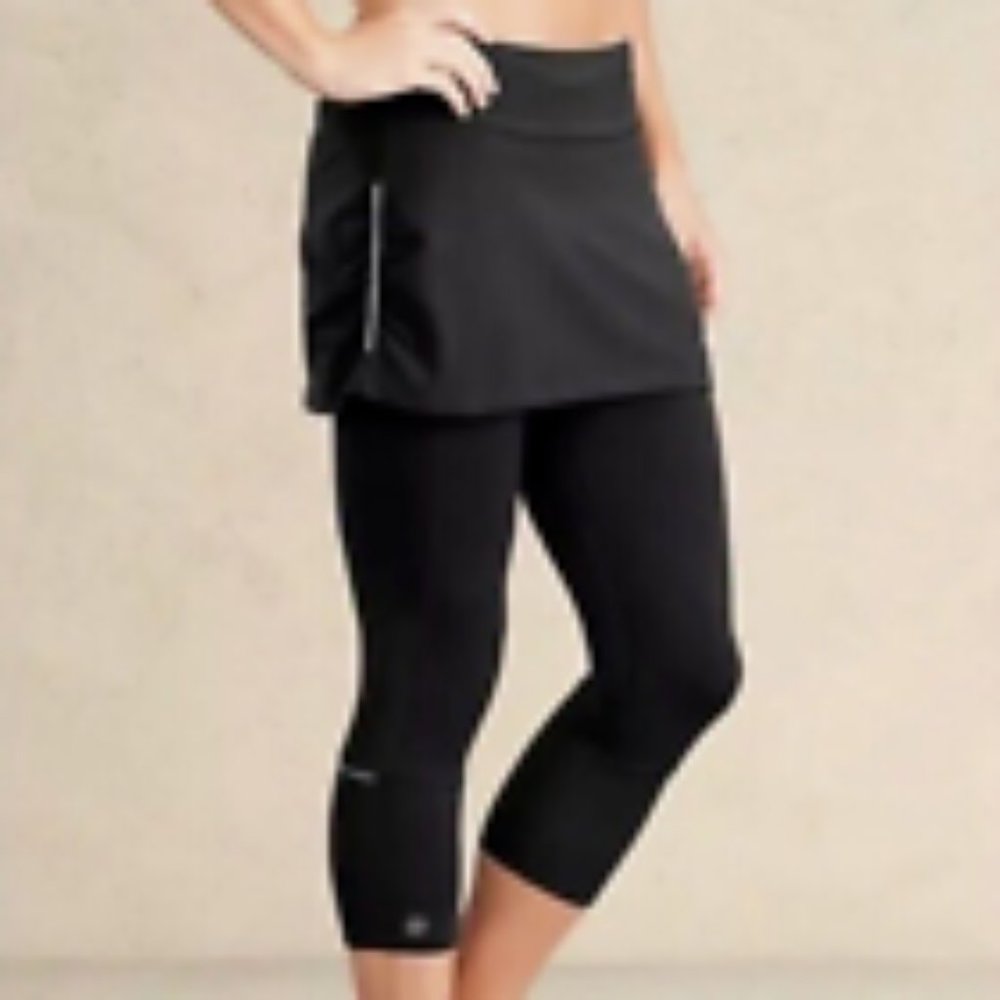 ATHLETA XS Contender 2 in 1 Black Skirted Capri Leggings Reflective Run Yoga